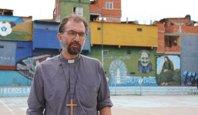MONSEÑOR CARRARA
